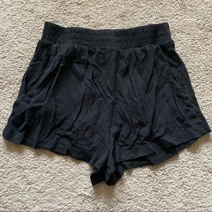 High Waisted Flowwy Shorts